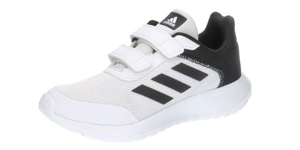 Chollo Zapatillas infantiles Adidas Tensaur Run por sólo 22,07€ con cupón descuento (-33%)