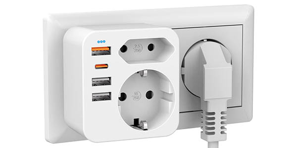 Chollo Ladrón de enchufes Acabuma con 2 tomas, 3x USB y USB-C por sólo 15,97€ (-77%)