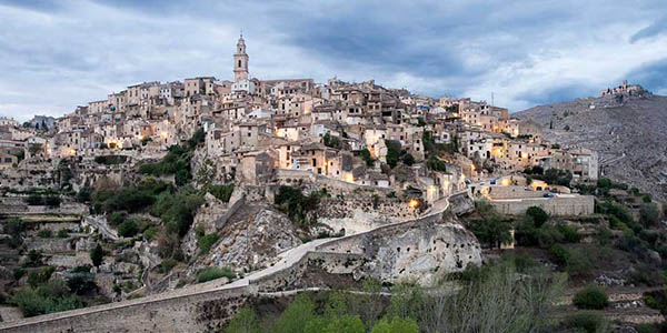 Escapada al pueblo medieval de Bocairent: hotel o apartamento desde solo 37,50€/noche