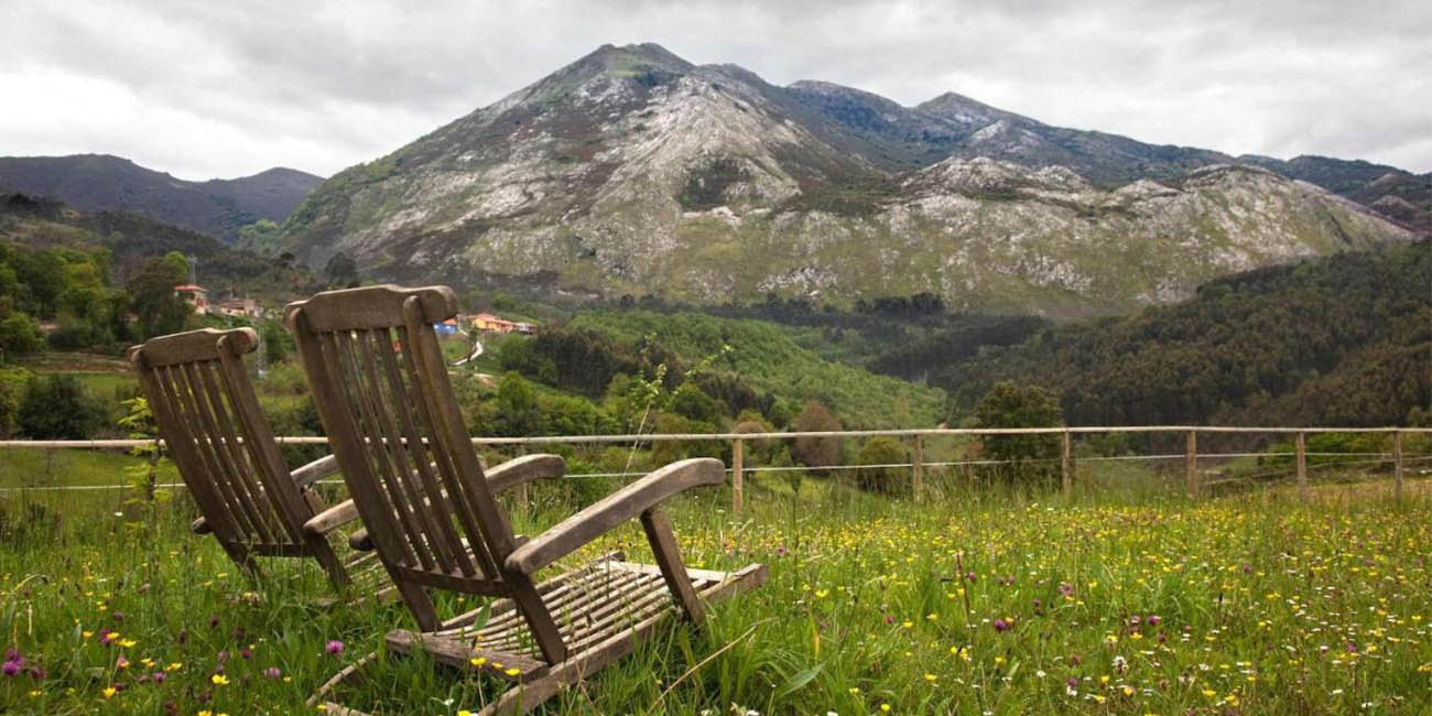 Escapada con encanto a Caravia: Disfruta del mar y la montaña en este hotel económico