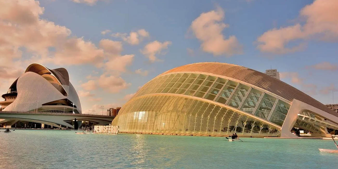 Visita el Oceanogràfic de Valencia a precio de chollo: hotel de 3* + entradas desde solo 69€