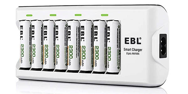 Chollo Cargador de pilas EBL 808A con 8 pilas recargables AA y AAA por sólo 18,99€ (-26%)