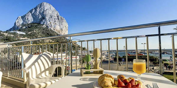 Playa y relax en Calpe: hotel con valoraciones top para hacer una escapada desde solo 27,25€/noche por persona con cancelación gratis