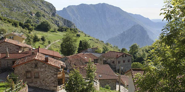 Escapada a Tresviso en apartamento con vistas a los Picos de Europa desde solo 26,40€/noche