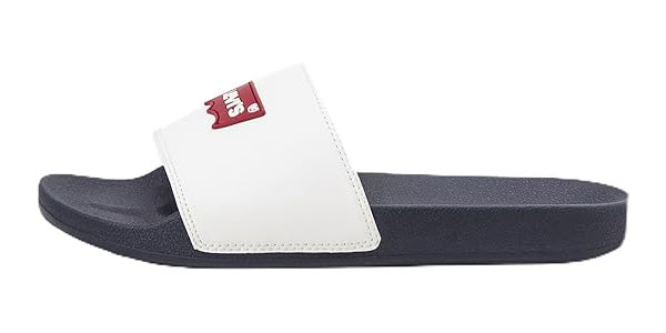 Chollo Chanclas Levi’s June Batwing para hombre por sólo 15,98€ (-39%)