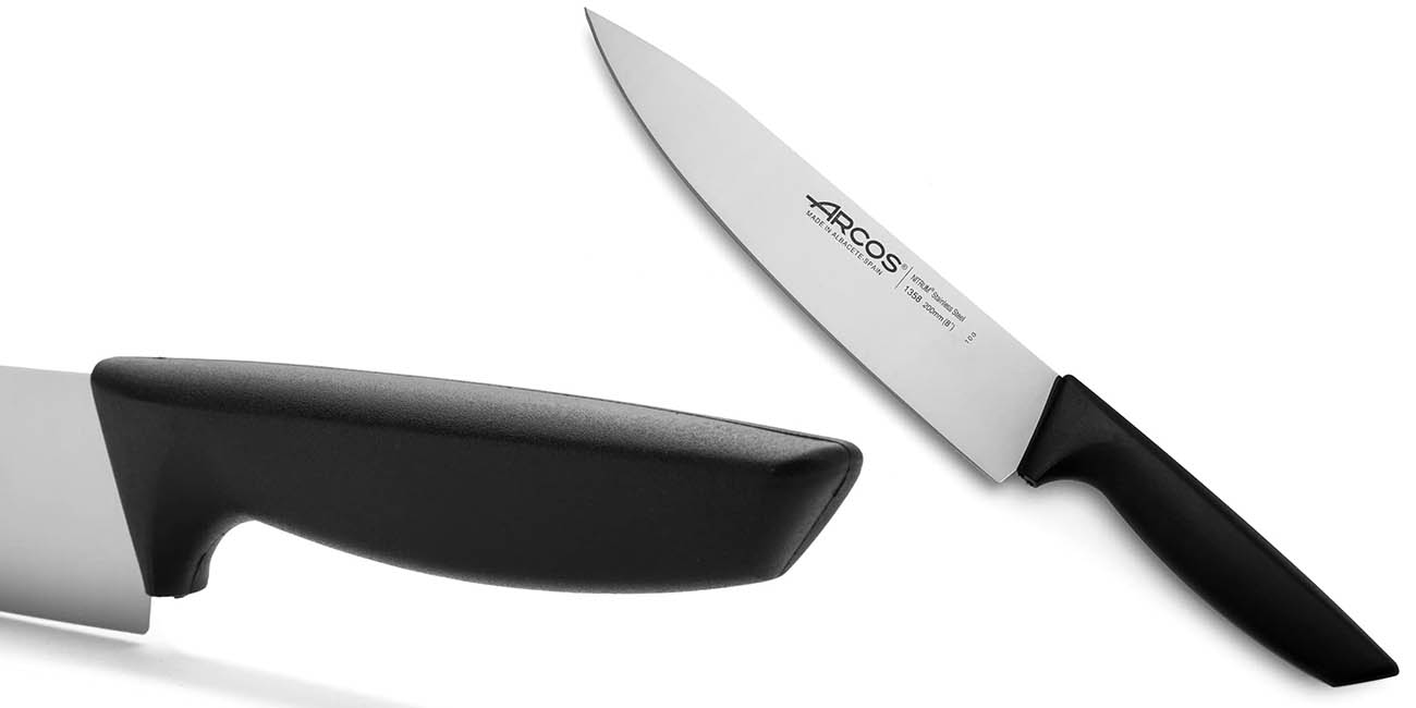 Chollo Cuchillo cocinero Arcos Niza con hoja de 200 mm por solo 6,80€ (36% de descuento)