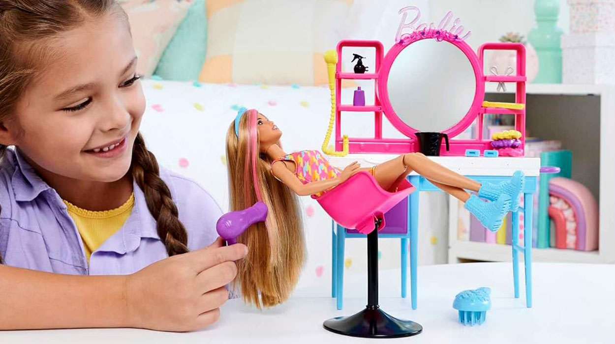 Chollo Set Salón de Peluquería Barbie Totally Hair por sólo 27,99€ (-44%)