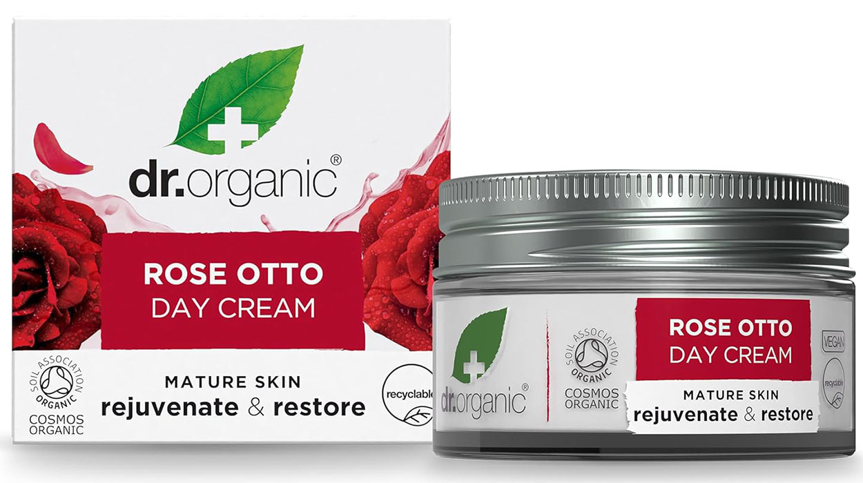 Chollo Crema facial hidratante Dr. Organic Rose Otto de 50 ml por sólo 2,99€ (-25%)