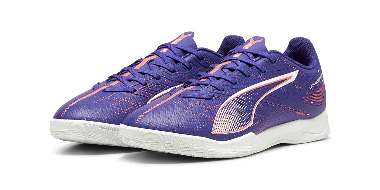 Chollo Zapatillas de fútbol Puma Ultra 5 Play It por sólo 27,50€ (50% de descuento)