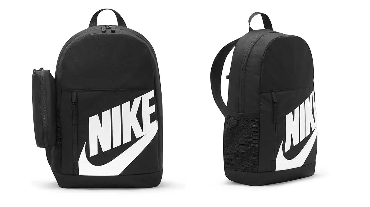 Chollo Mochila Nike ELMNTL con estuche por sólo 16,45€ (-45%)