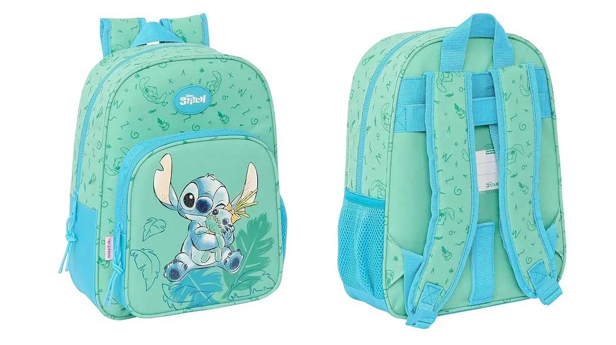 Esta mochila infantil de Stitch es adaptable a carritos, tiene un diseño adorable y hoy puedes comprarla baratísima