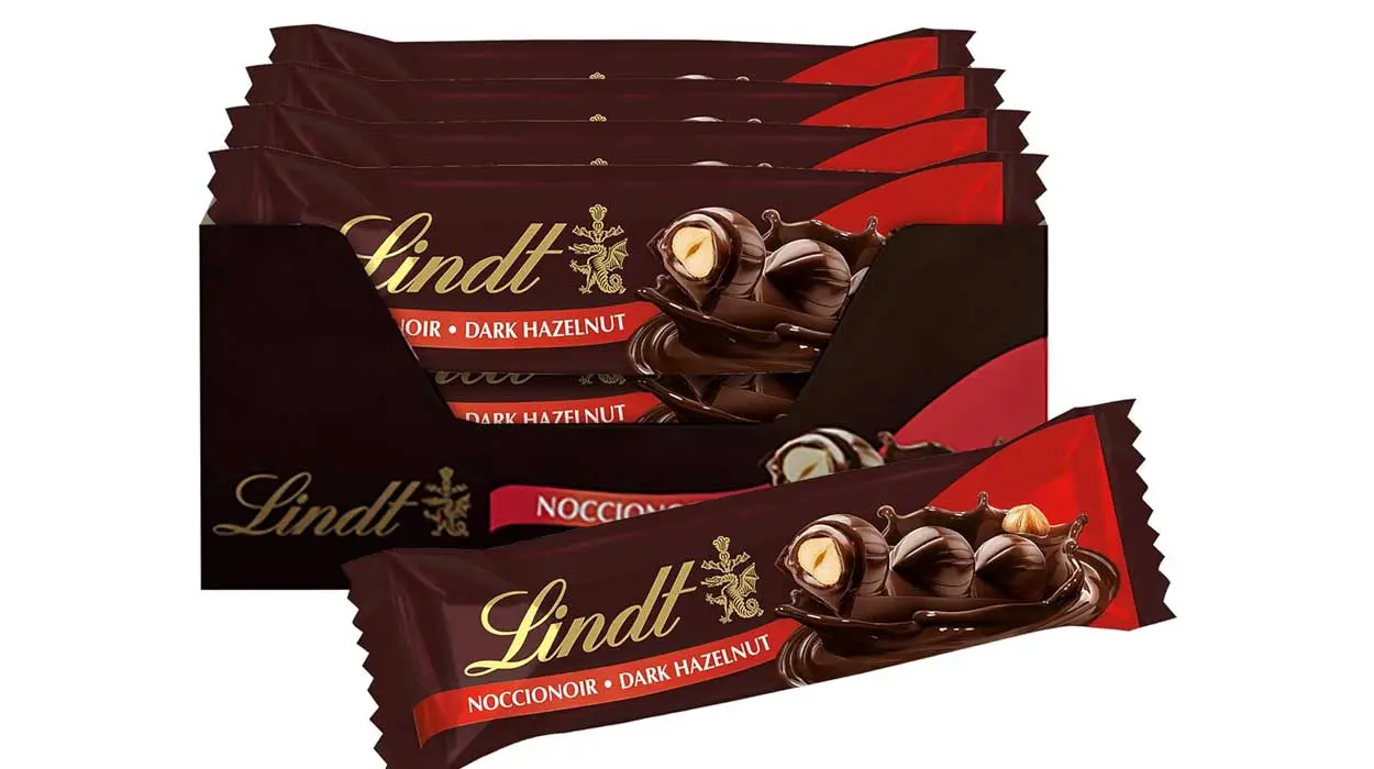 Chollo Pack de 18 barritas de chocolate negro Lindt Noccionoir con avellanas enteras por sólo 5,01€ ¡Top ventas!