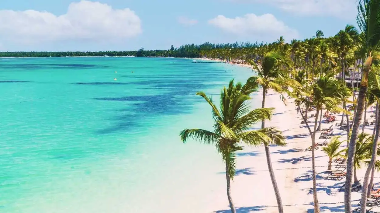 PUNTA CANA Mayo 2025: 8 días y 7 noches Resort 4* con Todo Incluido desde sólo 866€ por persona