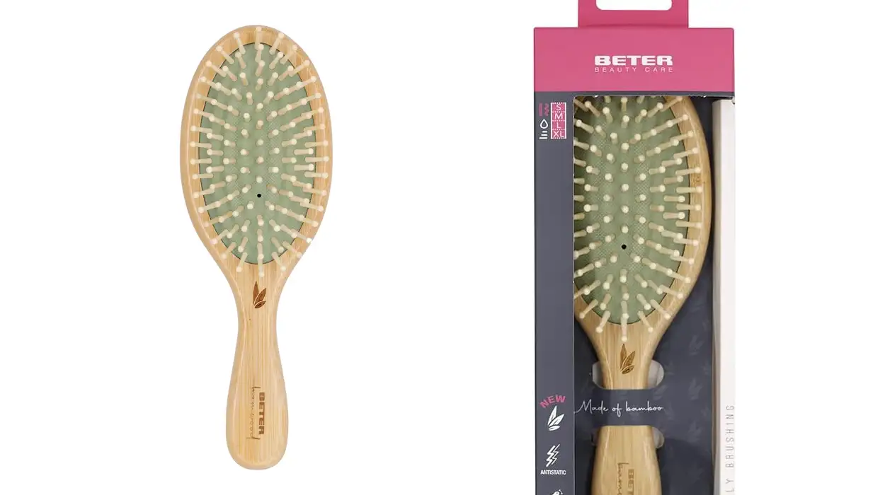 Chollo Cepillo neumático Beter de madera de bambú sostenible por sólo 3,22€ (-59%)