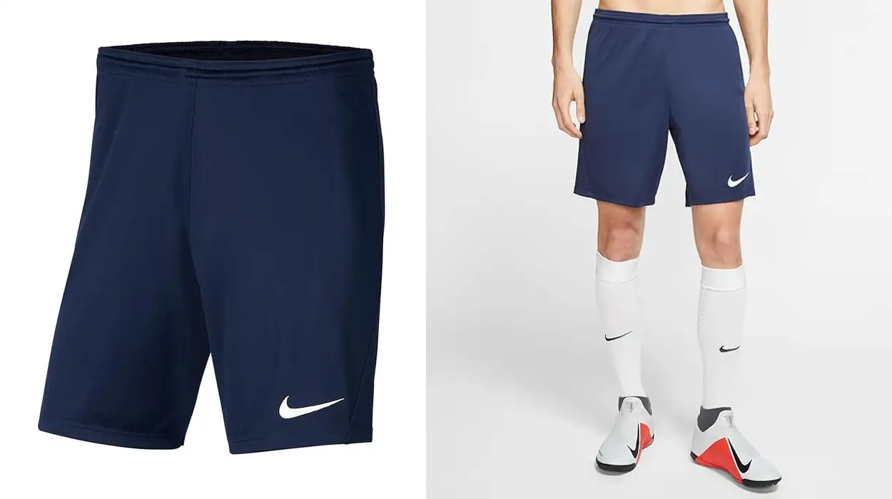 Chollo Pantalón corto Nike Dry Park III en color azul marino para hombre por sólo 14,99€ (-25%)