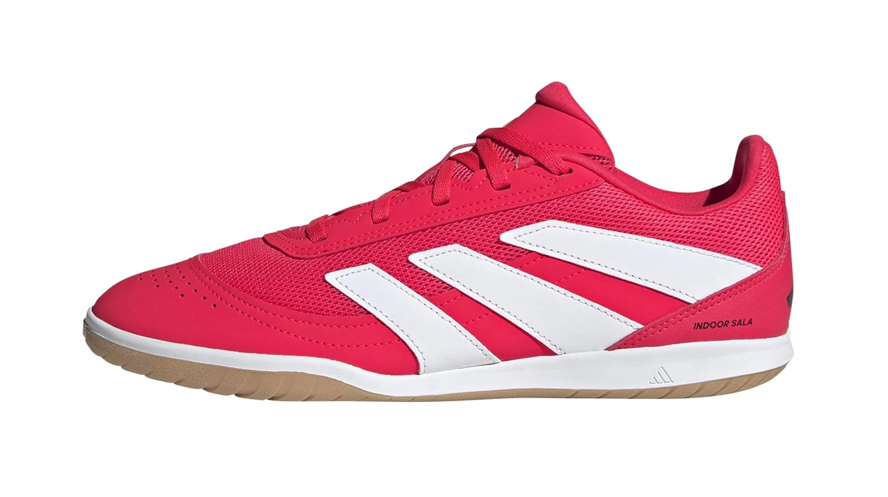 Chollo Botas de fútbol indoor Adidas Predator Club Sala unisex por sólo 32,99€ con envío gratis (-45%)