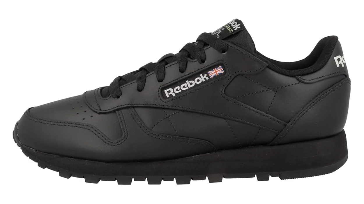 Las Reebok Classic Leather son unas zapatillas que jamás pasan de moda y hoy puedes cazarlas en color negro a un precio DEMENCIAL