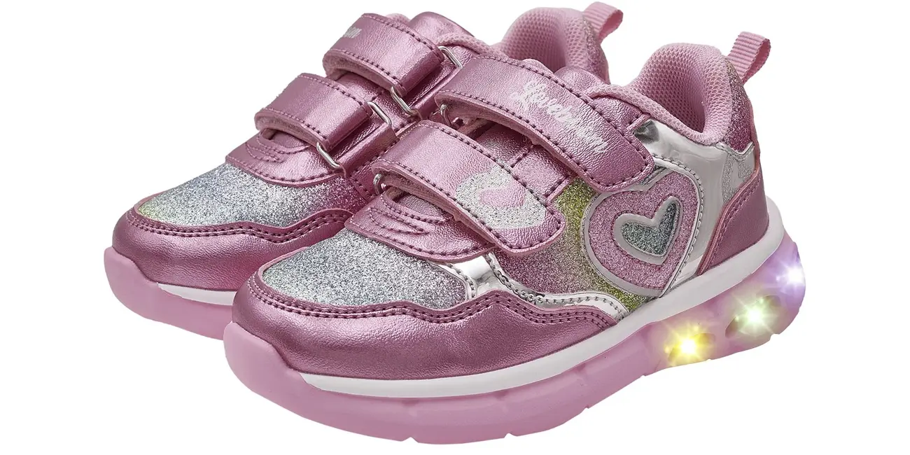 Chollo Zapatillas con luces Chicco por sólo 25,99€ (35% de descuento)