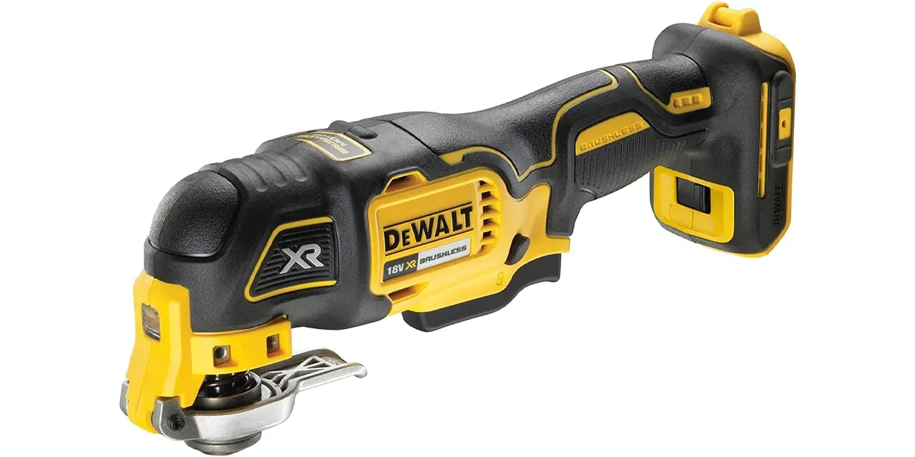 Chollo Multi-herramienta oscilante DEWALT DCS356NT-XJ por sólo 148€ con envío gratis (-43%)