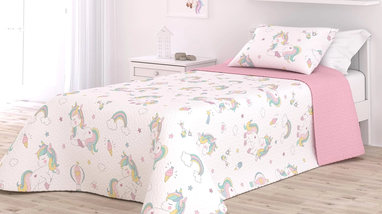 Chollo Colcha infantil Victorio & Lucchino Unicornio con funda de cojín por sólo 23,12€ con cupón (-20%)