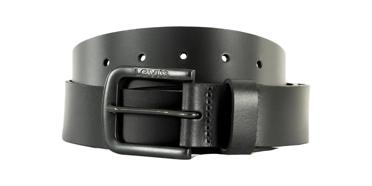 Chollo Cinturón Levi’s Seine para hombre por sólo 14,01€ (44% de descuento)