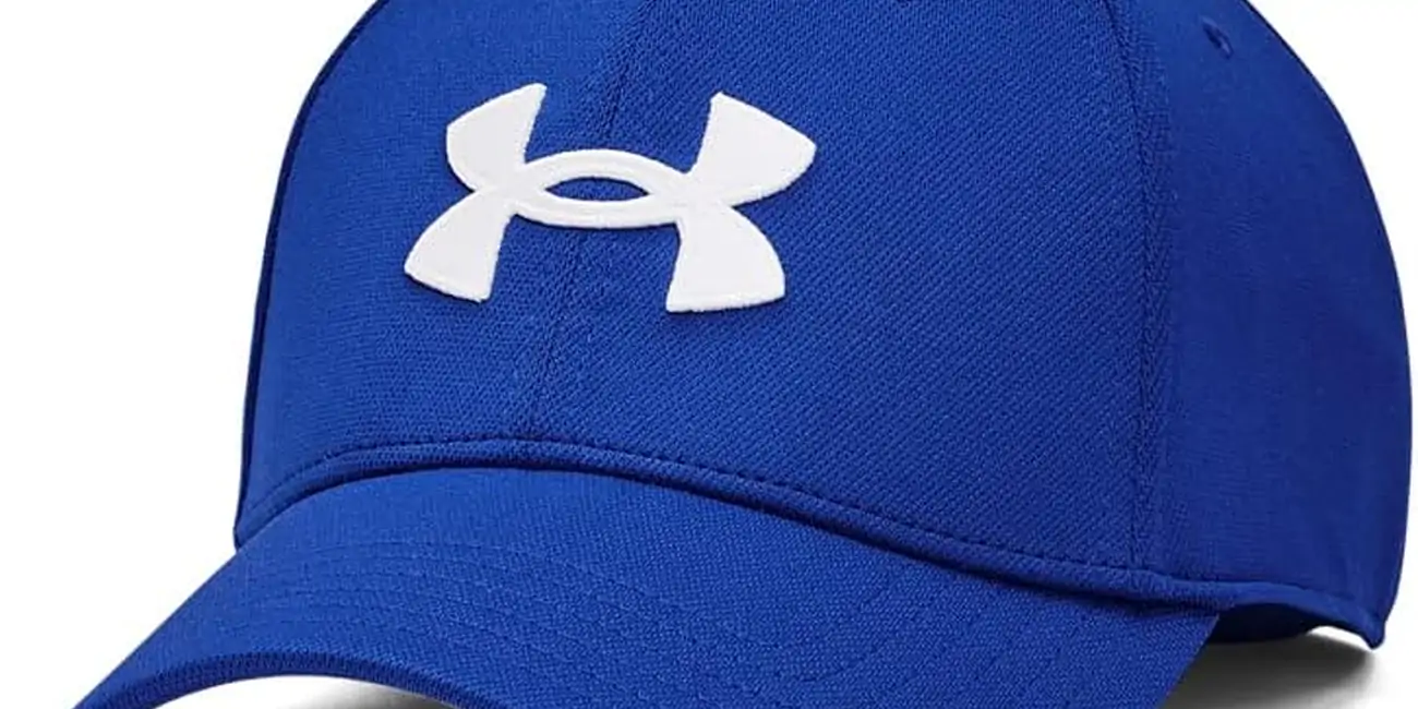 Chollo Gorra Under Armour Blitzing Cap azul por sólo 9,95€ (60% de descuento)