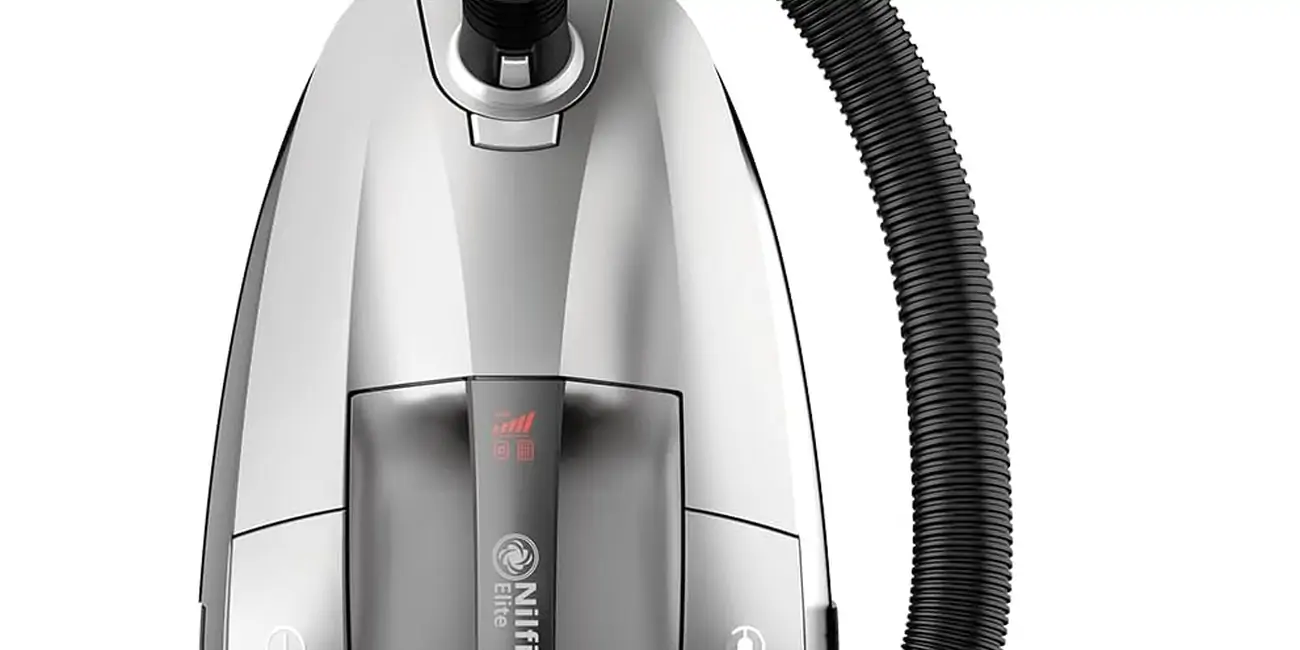 Chollo Aspiradora Nilfisk Elite para Suelos y Alfombras por sólo 265,42€ con envío gratis (-30%)