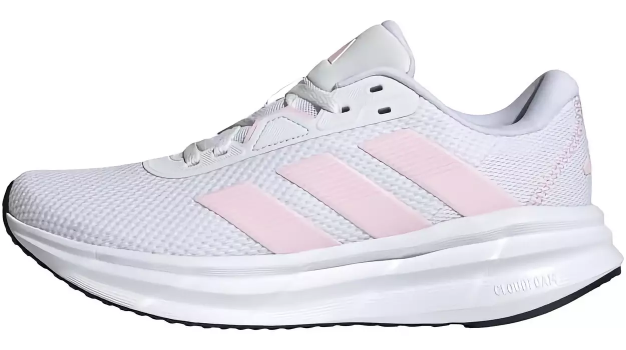 Entrena, corre o anda con la comodidad y el rendimiento de las Adidas Galaxy 7 para mujer ¡Tienen un descuentazo!