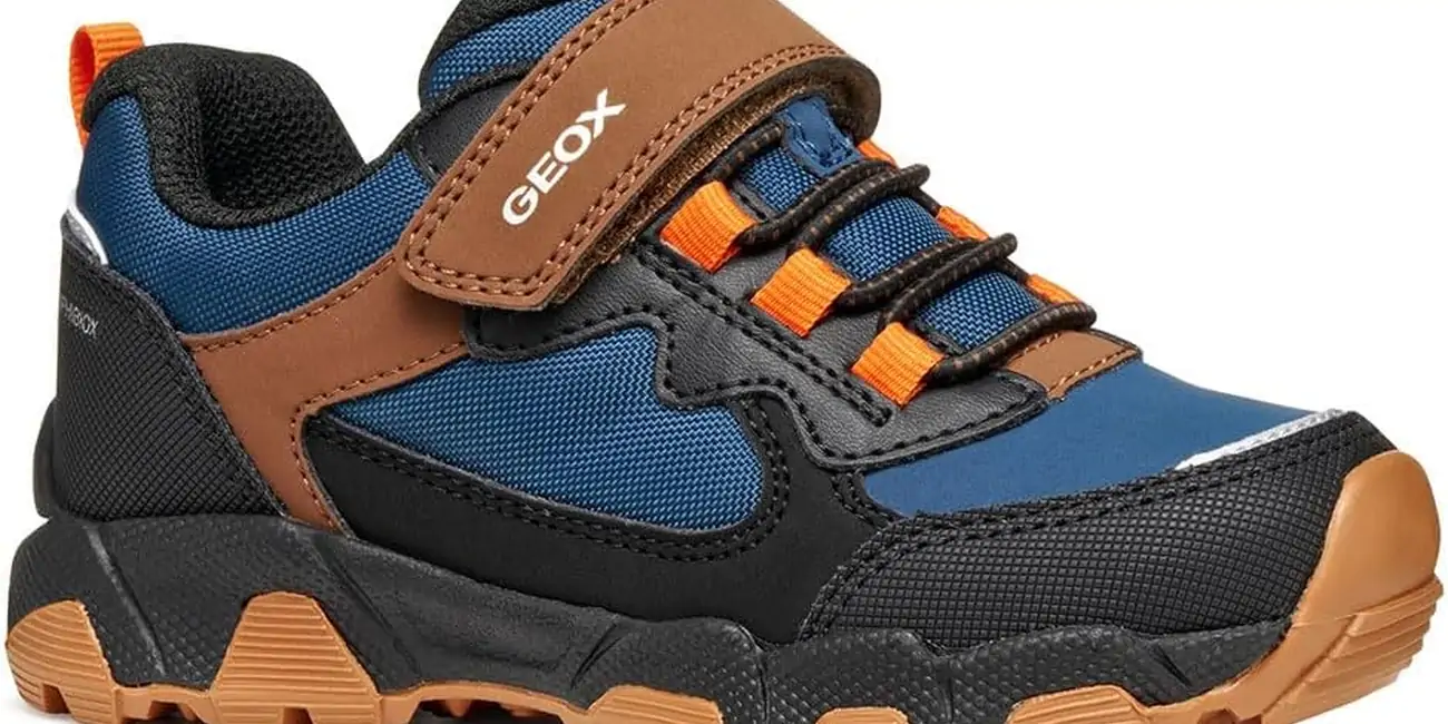 Tus peques irán bien protegidos con estas zapatillas impermeables Geox J Magnetar Boy B ABX: Hoy están rebajadas con un 45% ¡Aprovecha!