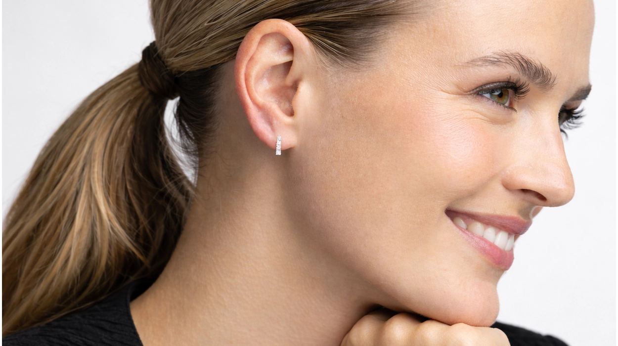 Cuando menos es más: los pendientes que funcionan con todas tus joyas y que nunca pasan de moda