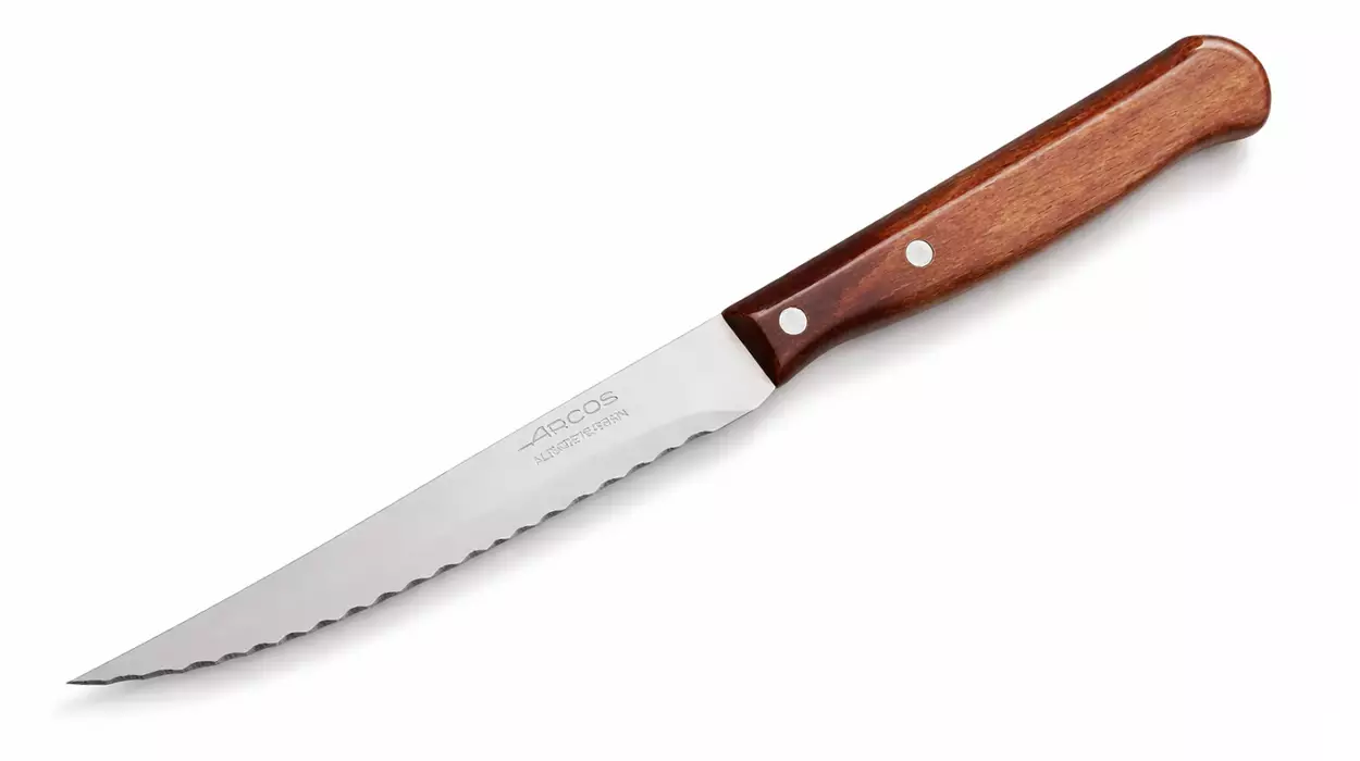 Chollo Cuchillo chuletero Arcos Serie Latina hoja de 105 mm con mango de madera por sólo 2,95€ (-40%)