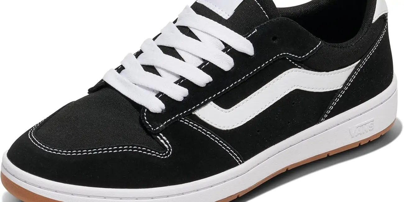 Aprovecha el 40% de descuento en estas Vans Ryland con el ADN skater de siempre ¡Buena rebaja!