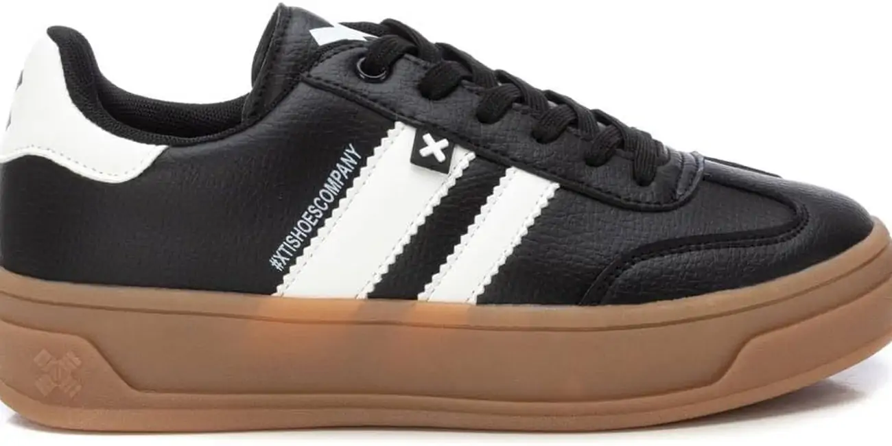 Chollo Zapatillas XTI 143645 para mujer por sólo 19,60€ (51% de descuento)