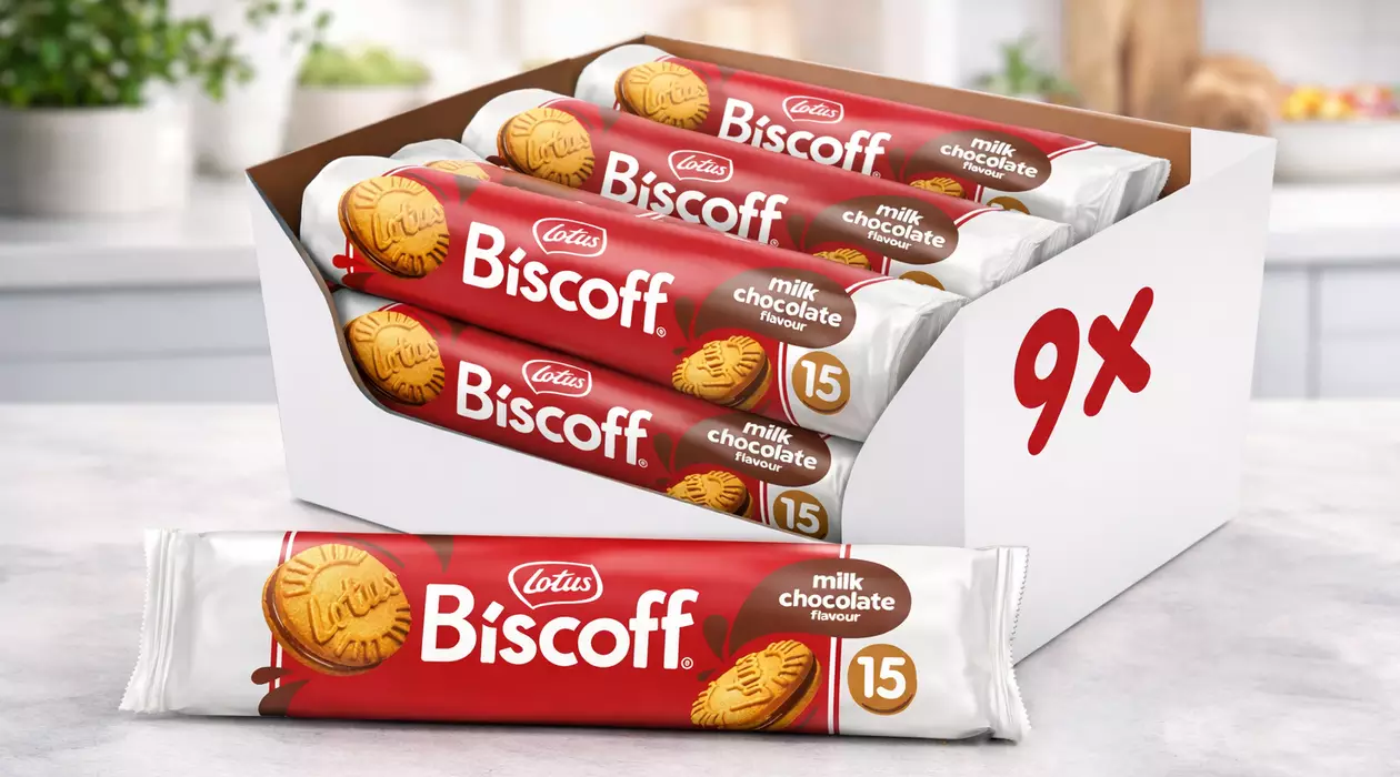 Chollo 9 paquetes de Galletas Lotus Biscoff Rellenas de Chocolate de 150 gr por sólo 10,98€ con descuento al tramitar (-31%)