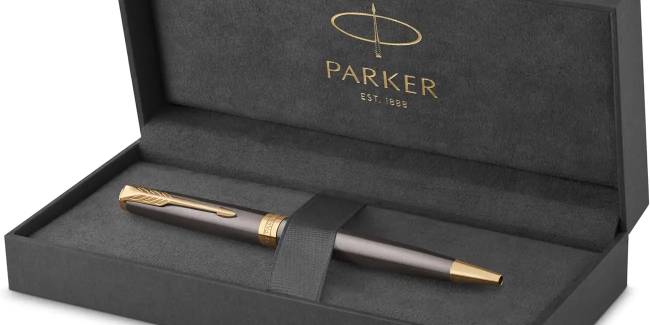 Haz un buen regalo: este elegante bolígrafo Parker Sonnet con estuche es una gran elección y hoy tiene un 41% de descuento