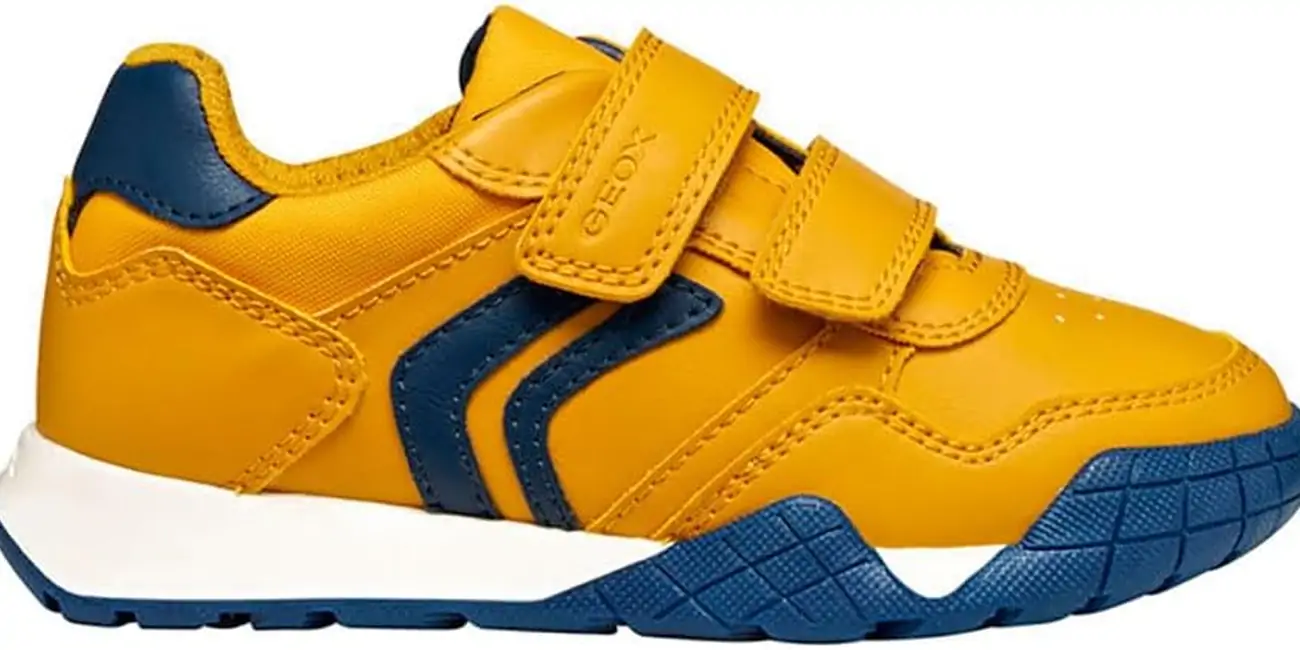 Chollo Zapatillas Geox U Wells A para niños por sólo 22,50€ (59% de descuento)