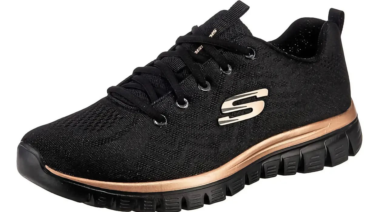 Son unas de las Skechers para mujer más vendidas y hoy se quedan a un precio genial (-44%)