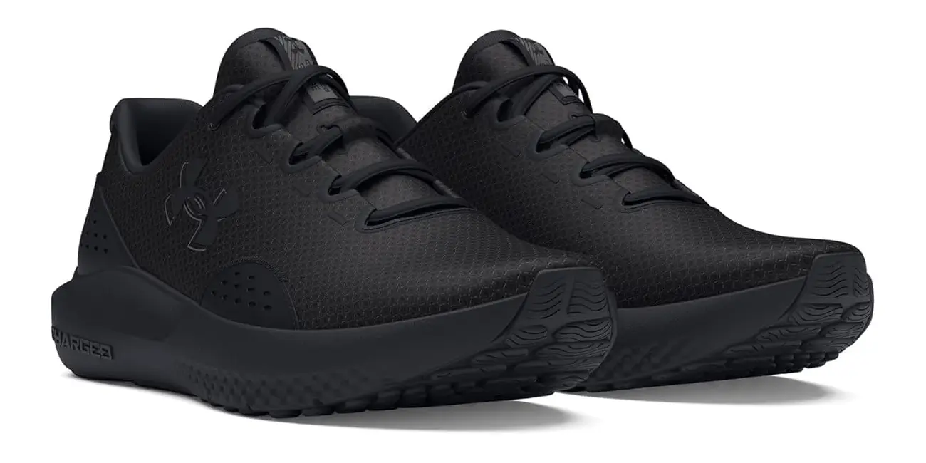 Chollo Zapatillas de running Under Armour UA Charged Surge 4 para mujer por sólo 37,49€ con envío gratis (-38%)