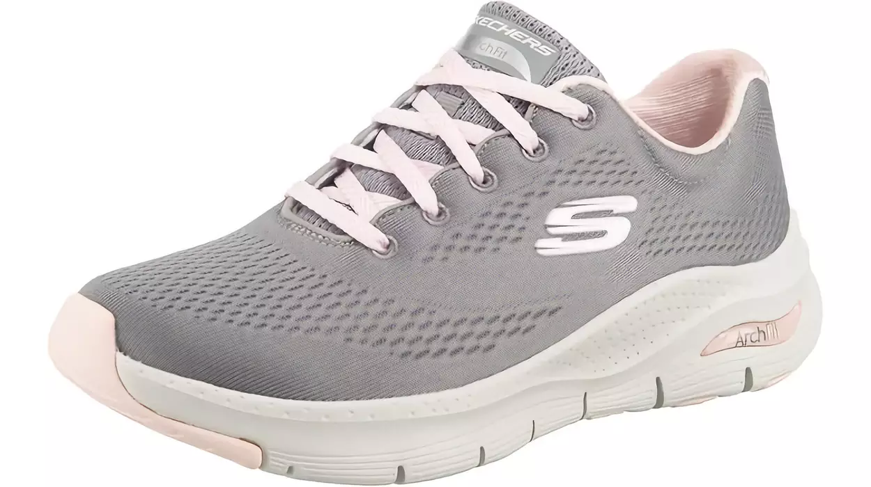Estrena estas comodísimas Skechers con soporte para el arco plantar a un 44% de su precio habitual