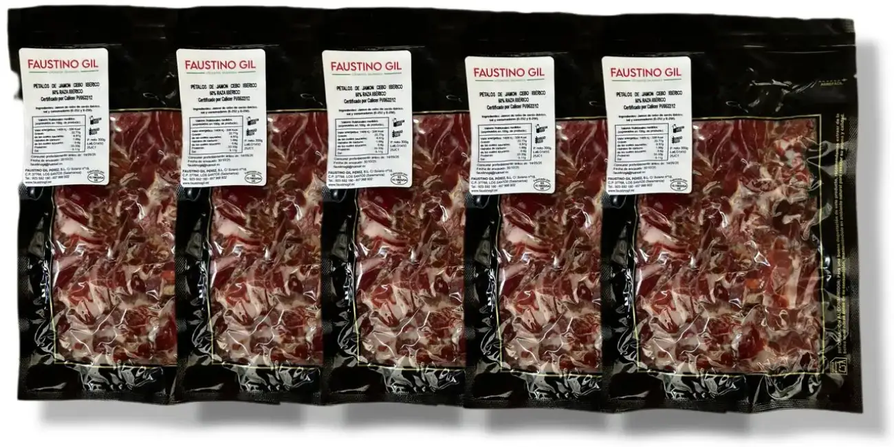 Estas virutas de Jamón Ibérico están listas para dar el toque final a un montón de platos: 5 sobres de 300 gramos (1,5 kg en total) por sólo 24,42€ con este cupón