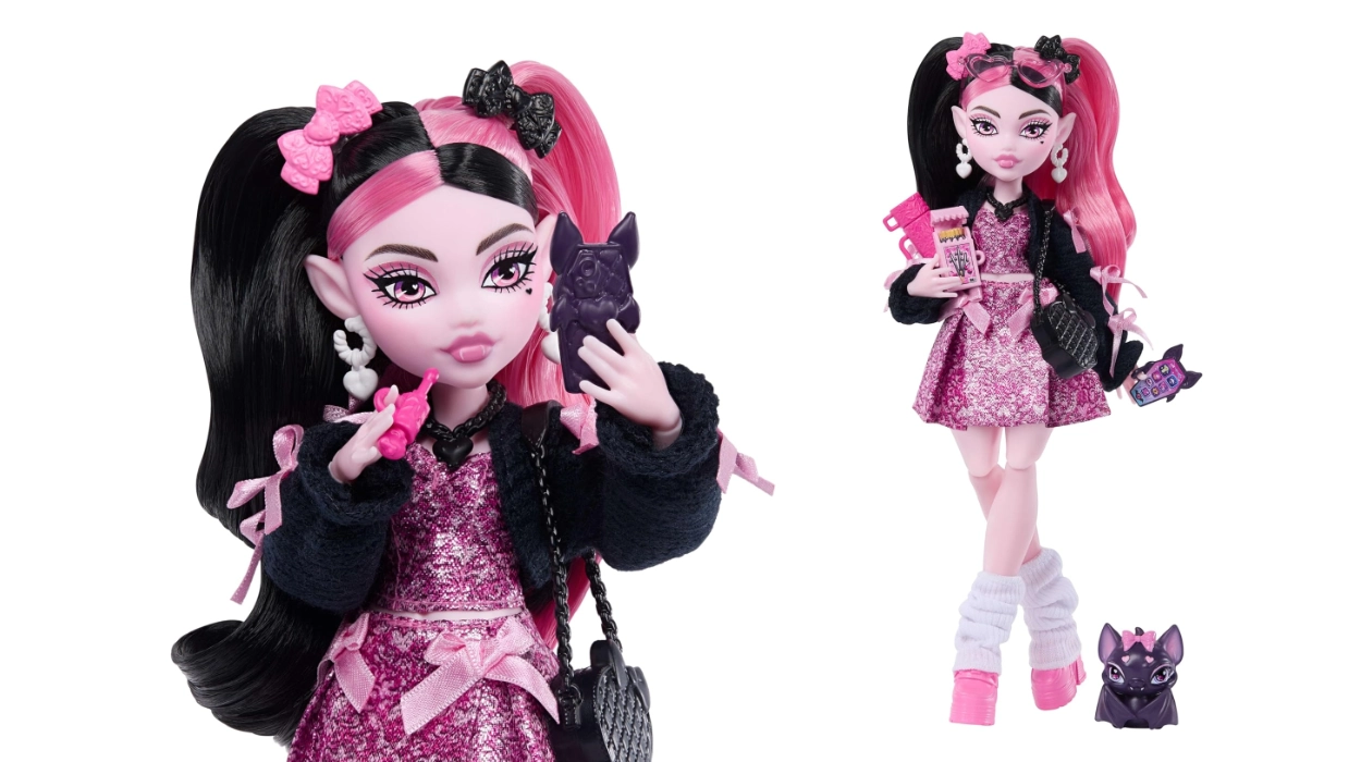 Chollo Muñeca Monster High Draculaura con vestido rosa por sólo 17,79€ (49% de descuento)