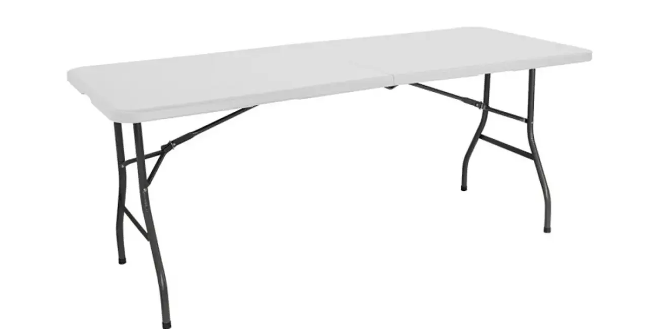 AliExpress hunde el precio de esta mesa plegable gigante de 180 cm: resistente, portátil y perfecta para jardín, camping o barbacoas (-57%)