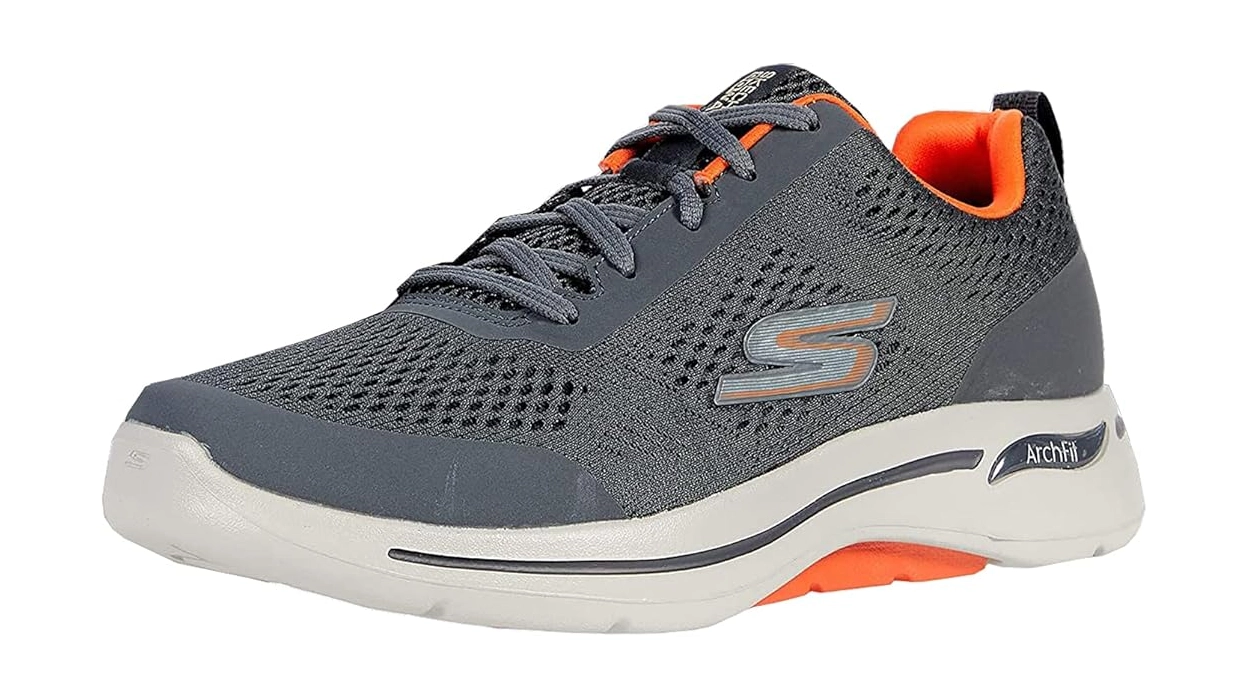 Chollo Zapatillas Skechers Go Walk Arch Fit Idyllic para hombre por sólo 59,95€ con envío gratis (-40%)