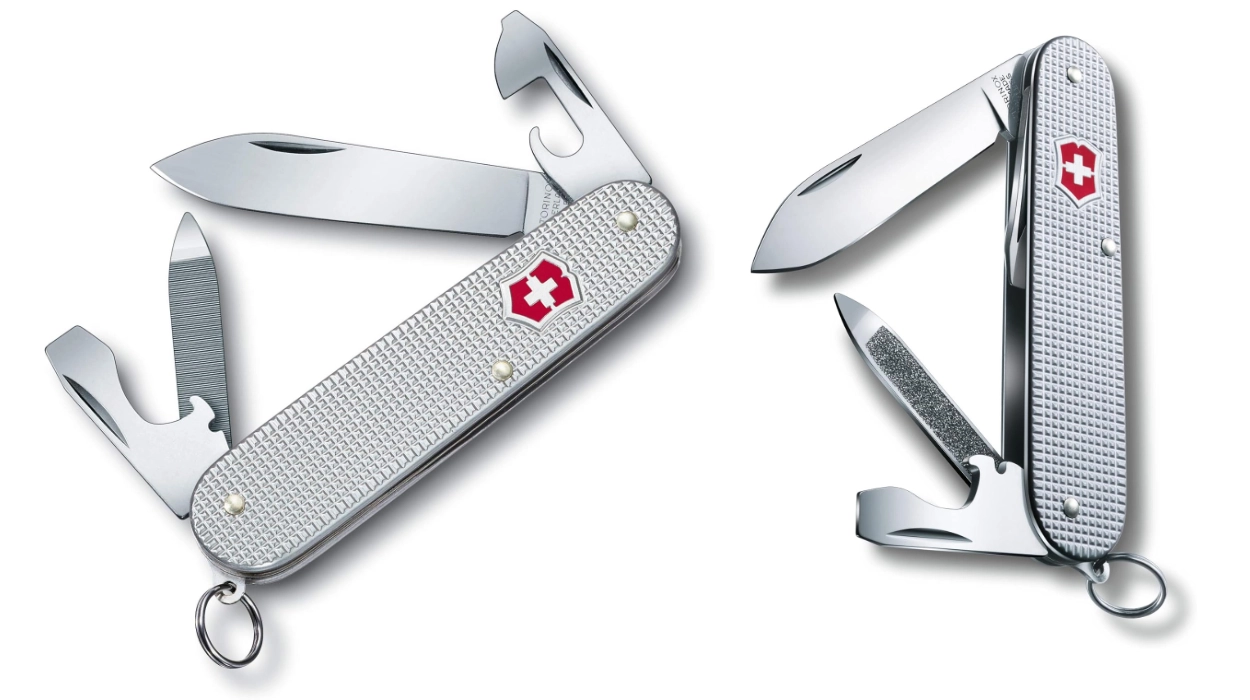Esta es la navaja suiza multiuso que te sacará de más de un apuro: Victorinox Cadet Alox con 9 funciones por sólo 25,63€ (27% de descuento)