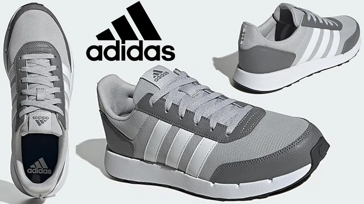 Estas Adidas Run 50S en color gris claro combinan con todo y están A MITAD de precio ¡Aprovecha!
