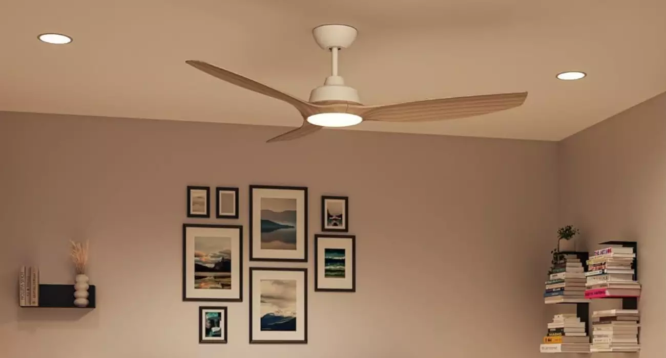 Ventilador de techo Philips con motor silencioso y luz LED regulable, perfecto para todo el año y a muy buen precio