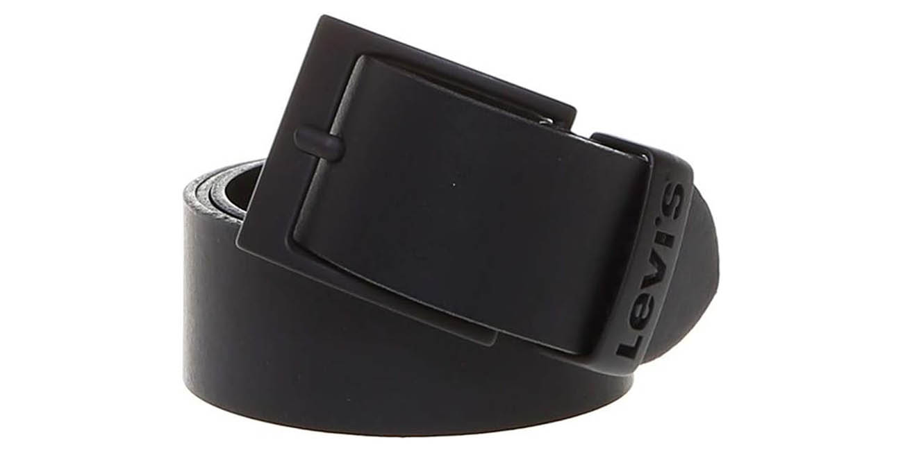 Chollo Cinturón de piel Levi’s Ashland Metal para hombre por sólo 17,59€ (-50%)