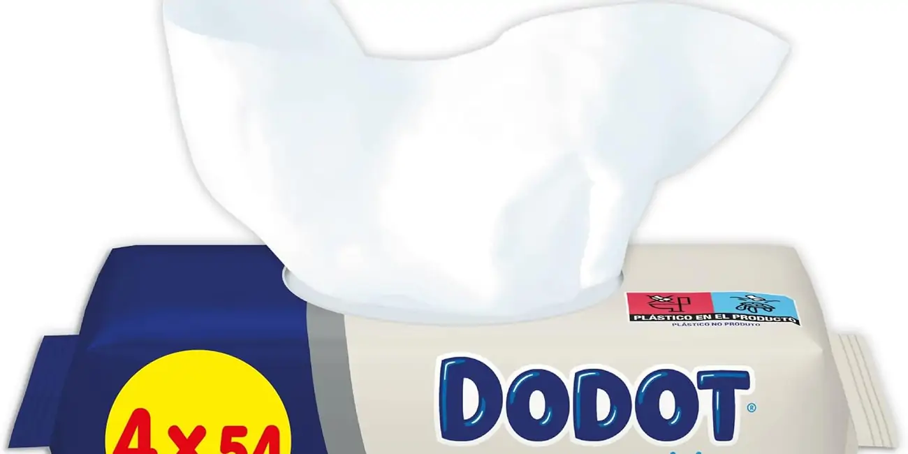 Llévate al mejor precio 4 paquetes de 54 Toallitas Dodot Sensitive con un 43% de descuento