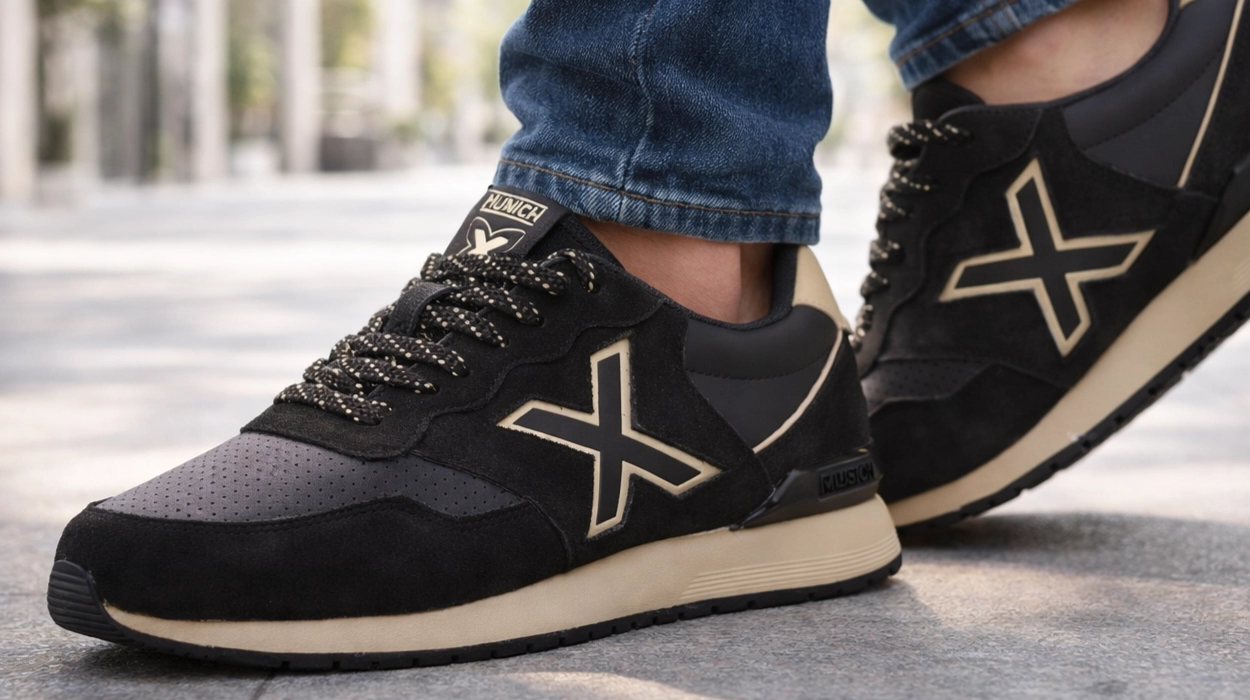 Chollo Zapatillas Munich Dash Premium 270 unisex por sólo 43,50€ con envío gratis (49% de descuento)