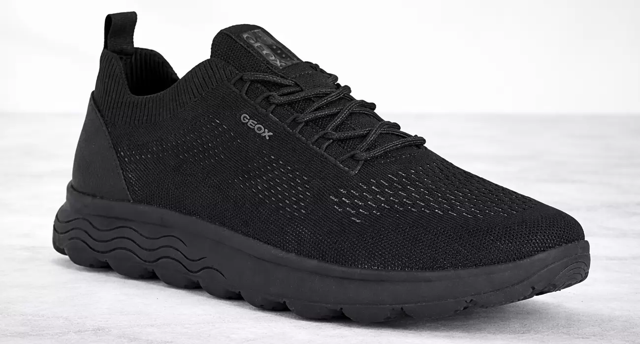 Estas zapatillas Geox son un ejemplo de estilo y comodidad y con este ofertón de Amazon se quedan por 43,95€ (-56%)